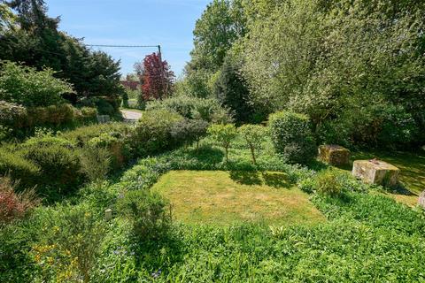 undefined, Harleston IP20