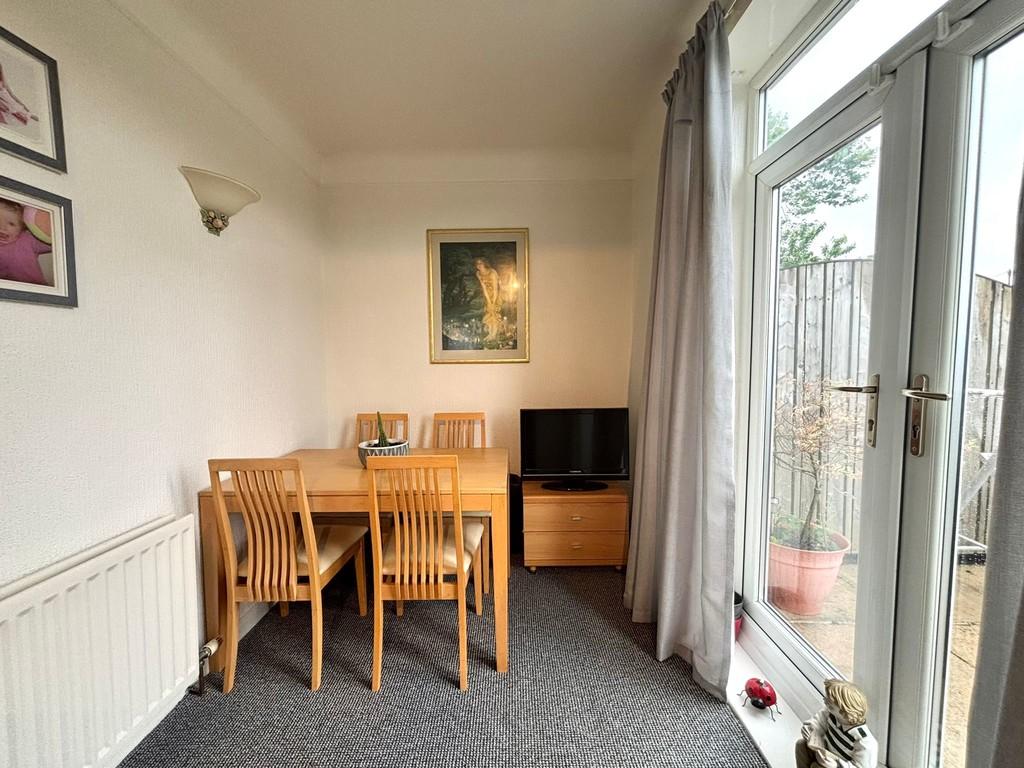 Dining room 1