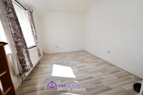3 bedroom terraced house for sale, Ladykirk Road, Benwell NE4