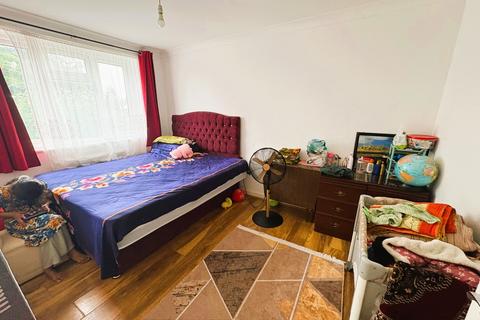 2 bedroom apartment for sale, Norwood Road, Southall