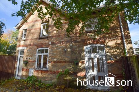 4, Coach House Mews, 29 Annerley Road, Bournemouth, BH1 3PG