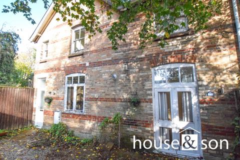 4, Coach House Mews, 29 Annerley Road, Bournemouth, BH1 3PG