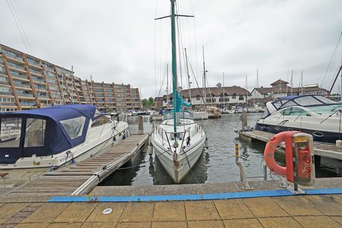 2 bedroom apartment for sale, Oyster Quay, Port Solent PO6