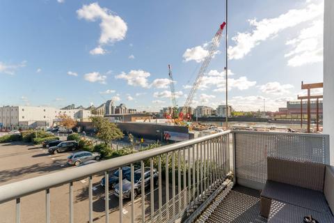 2 bedroom flat for sale, Peterborough Road, Parsons Green, London, SW6