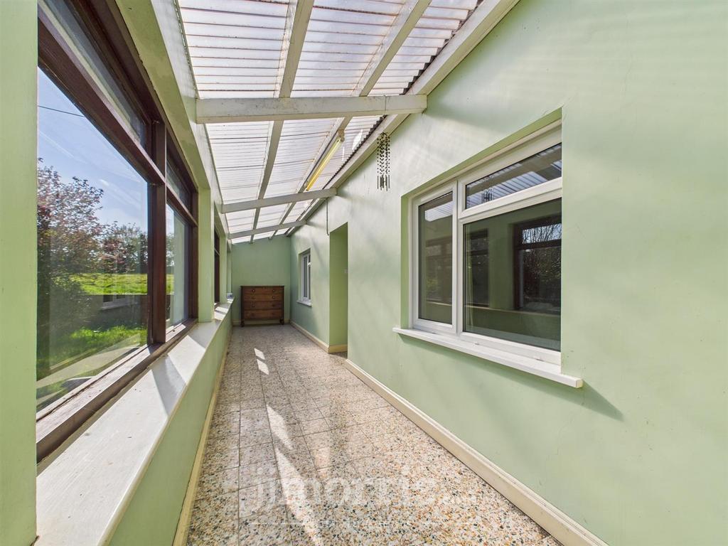 Porch/Conservatory