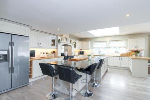 5 bedroom detached house for sale, Church Wynd, Burneston, North Yorkshire