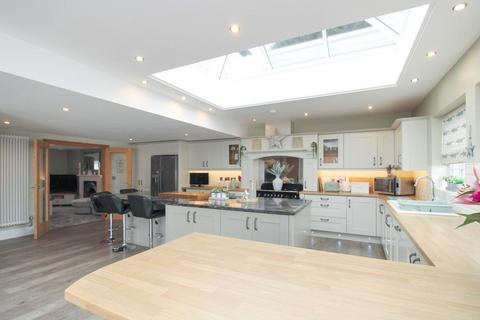 5 bedroom detached house for sale, Church Wynd, Burneston, North Yorkshire