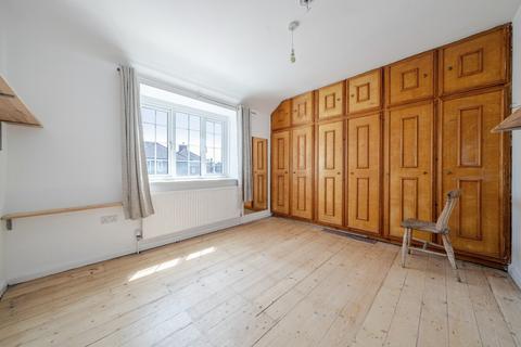 128 Grangemill Road, London, SE6 3LA