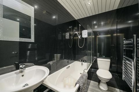 undefined, Union Place, Dundee DD2