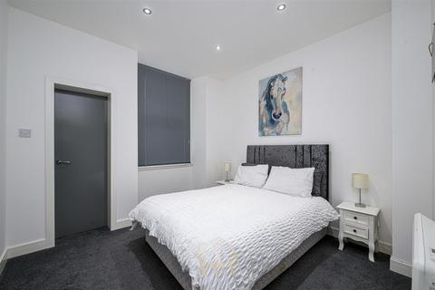 undefined, Union Place, Dundee DD2