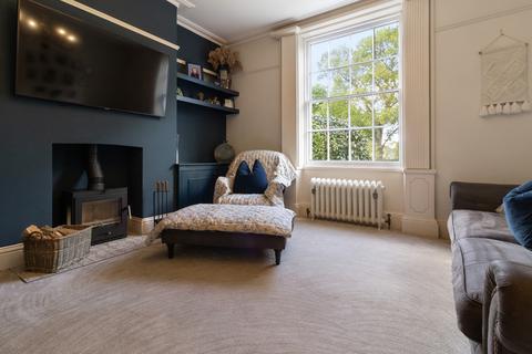 14 Britannia Square, Worcester, WR1 3DG