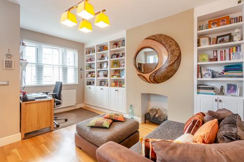 1 Helena Road, Windsor, SL4 1JN