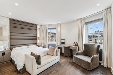 3 bedroom flat to rent, Cadogan Square, Knightsbridge