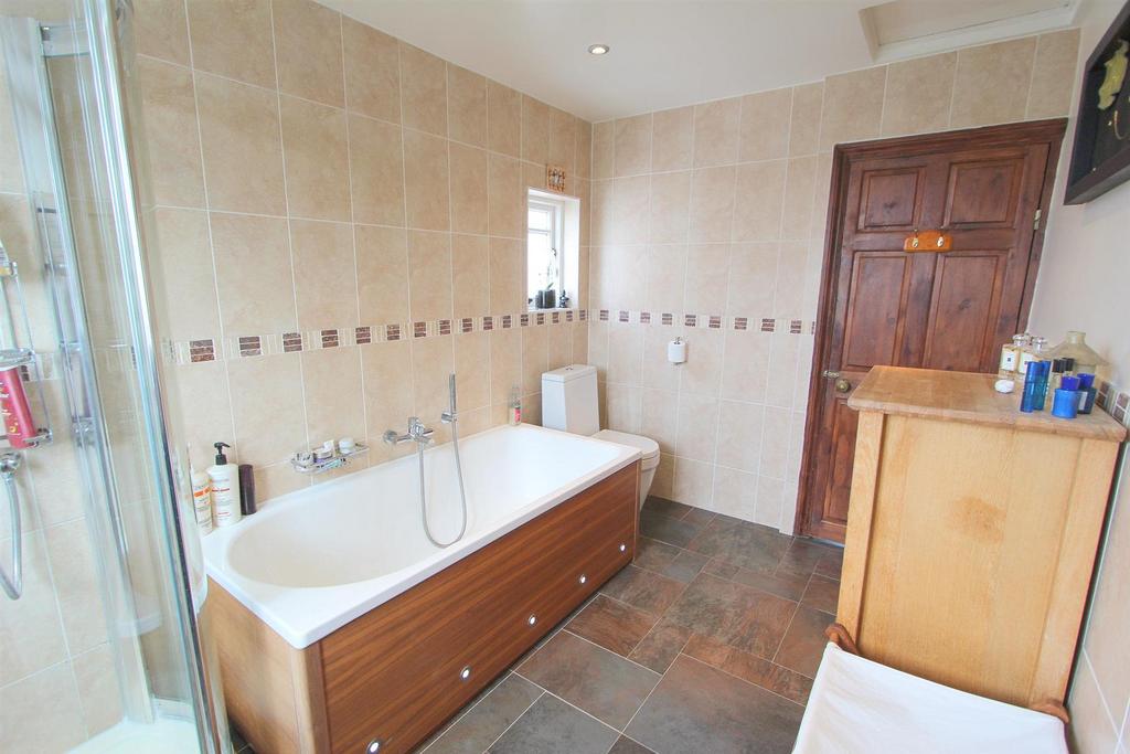 Bath c.jpg
