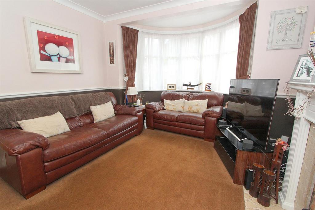 Lounge b.jpg