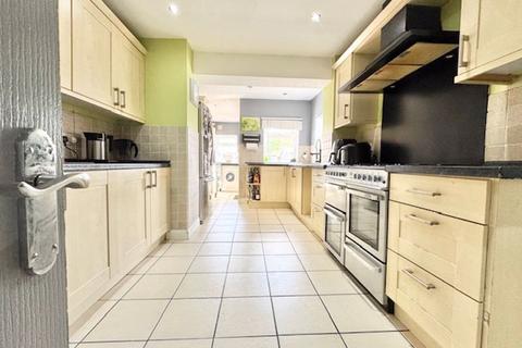53 Cheshire Walk, Grimsby, DN37 9AP