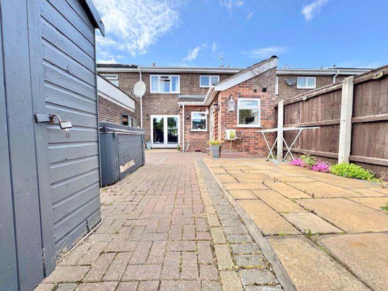 Rear garden view 3