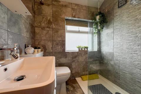 3 bedroom terraced house for sale, Grasscroft Road, Holmfirth HD9