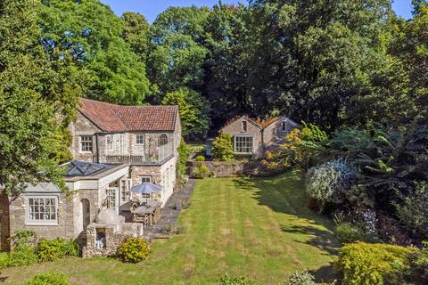 undefined, Dyrham, Near Bath, Gloucestershire SN14