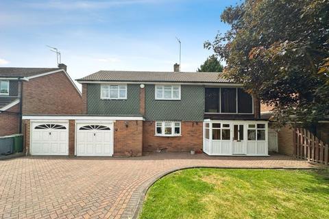 4 bedroom detached house for sale, Ravensdale Gardens, Walsall, WS5 3PX