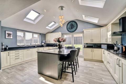 5 Layfield Lane, Cleator Moor, CA25 5HN