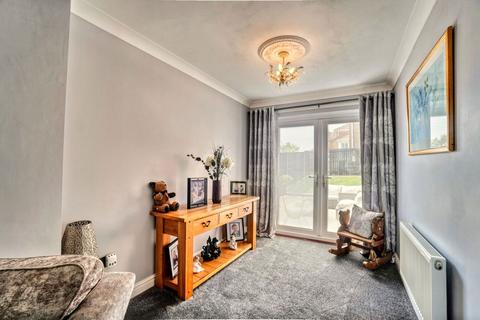 5 Layfield Lane, Cleator Moor, CA25 5HN