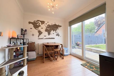 3 bedroom semi-detached house for sale, Barn Flatt Close, Preston PR5