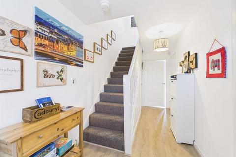40 Rowan Tree Road, Oldham, OL8 3LG