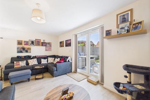 40 Rowan Tree Road, Oldham, OL8 3LG