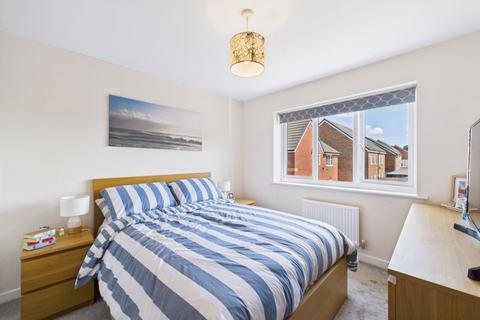 40 Rowan Tree Road, Oldham, OL8 3LG