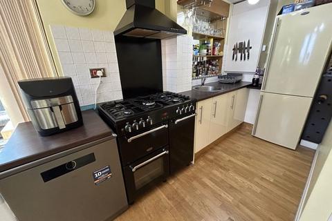 2 bedroom semi-detached house for sale, Red Gables, Penmaenmawr