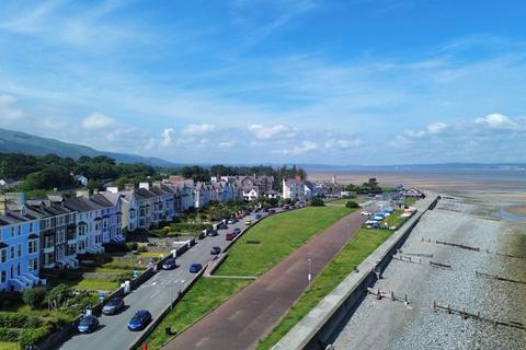 6 bedroom terraced house for sale, Promenade, Llanfairfechan