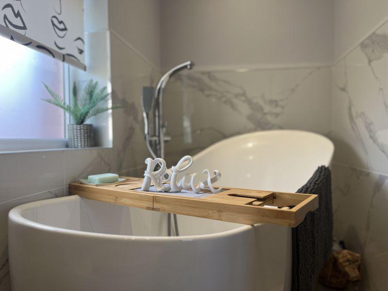 Ensuite Bath