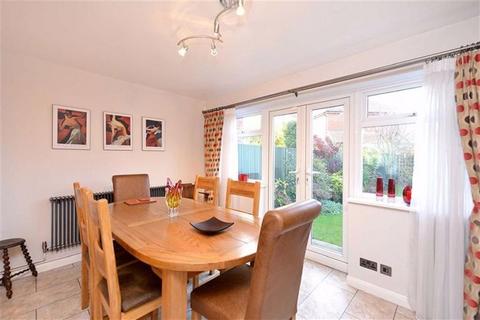 undefined, Pennine Drive, London NW2