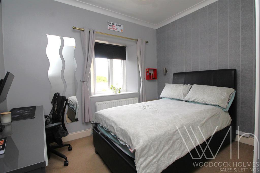 Bedroom 2 2.JPG