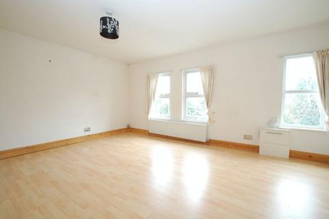 2 bedroom property for sale, Terrace Road, Walton-On-Thames.