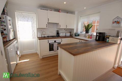 20 Isabel Gate, Cheshunt, Waltham Cross, EN8 0XL