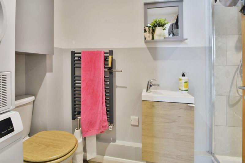 Shower room/utility