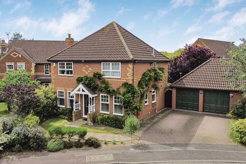 4 bedroom detached house for sale, Walton Road, Caldecotte, Milton Keynes