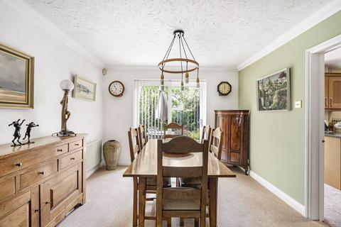 4 bedroom detached house for sale, Walton Road, Caldecotte, Milton Keynes