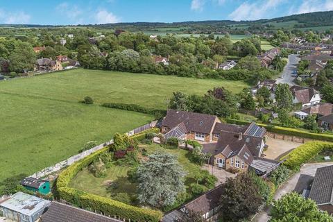 5 bedroom detached bungalow for sale, New Road, Aston Clinton