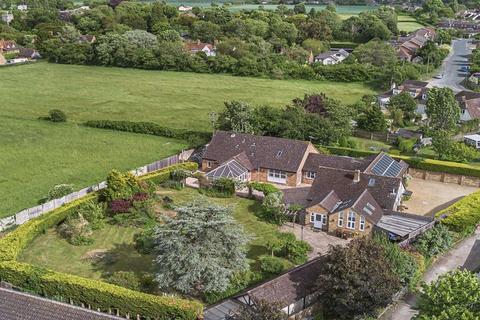 5 bedroom detached bungalow for sale, New Road, Aston Clinton