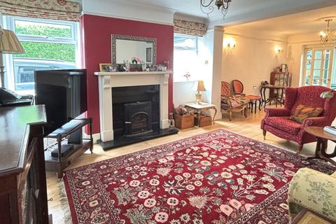 undefined, Oxstalls Lane, Longlevens, GL2