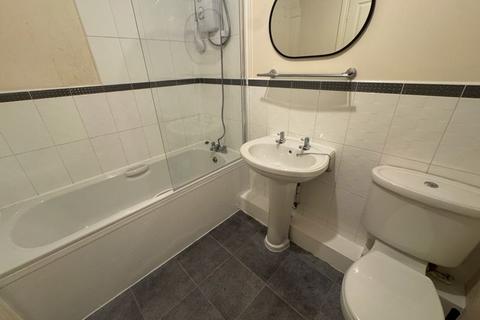 2 bedroom apartment for sale, Haydon Drive, Wallsend NE28