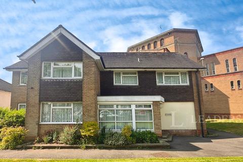 6 bedroom detached house to rent - Cofton Road, Birmingham, B38