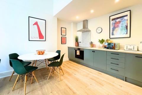 undefined, Bath Street, Frome
