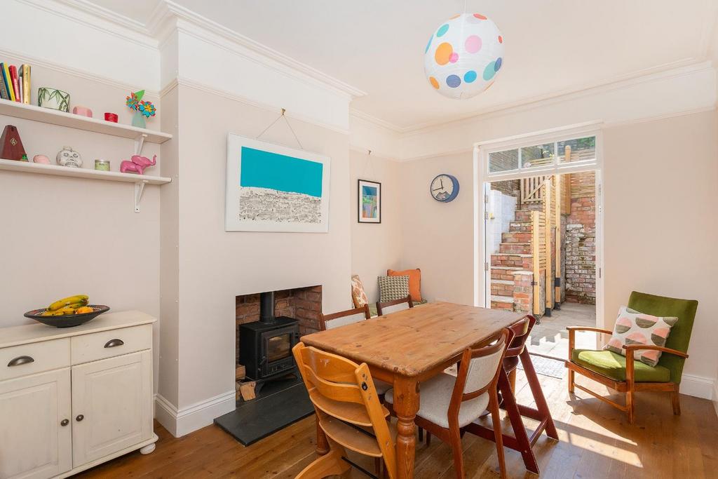 1 I1 RSE - Dining Room C.jpg