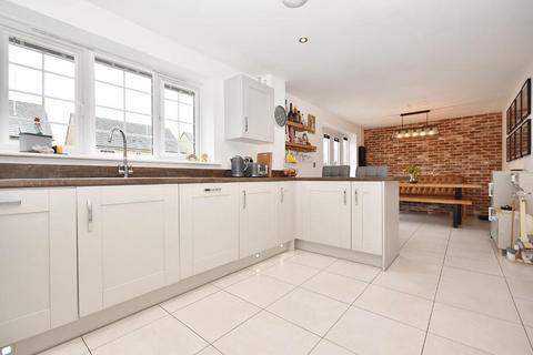 3 Audley Clough, Clitheroe, BB7 1FX