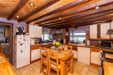 undefined, Gwalchmai, Isle of Anglesey, LL65