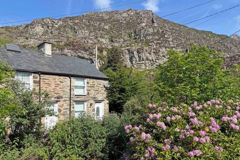 2 bedroom terraced house for sale, Barlwyd Terrace, Tanygrisiau, Blaenau Ffestiniog, Gwynedd, LL41
